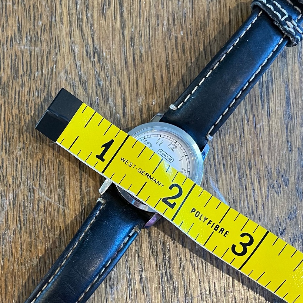 Vintage Coach Bleeker Ladies Watch Silver Stainless Leatherware Band Brown - Picture 3 of 11